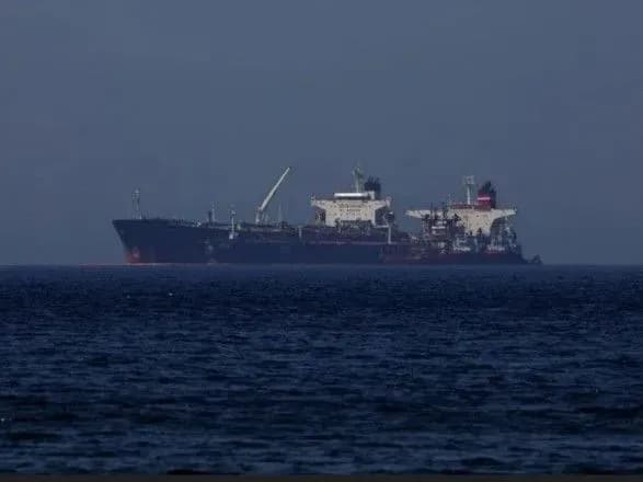 США конфіскували іранську нафту на російському судні - Reuters