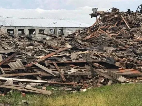 Чернігівщину та Сумщину знову обстріляли з рф: рашисти "денацифікували" агропідприємство