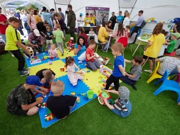 ОП: в Бучу уже вернулись около 2 000 детей