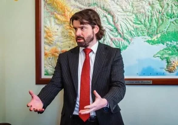 Україна повинна будувати власну економічну систему, в якій всі мають платити податки у повному обсязі - Новак