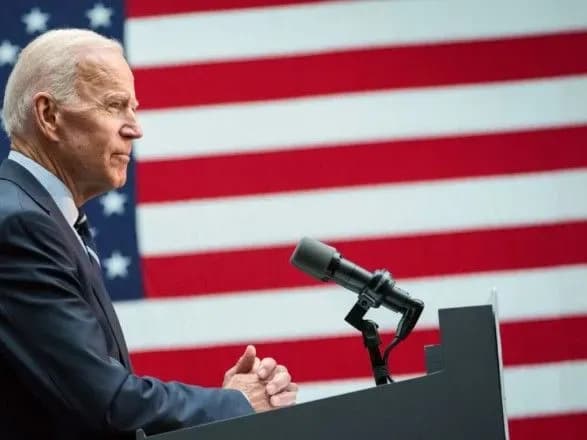 Байден запропонував запровадити заборону на продаж штурмової зброї у США