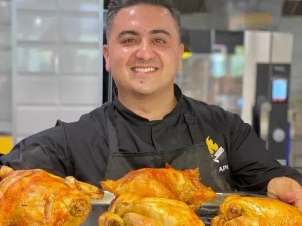 "Надихають компанії, які вірять у співробітників": відомий шеф-кухар розповів про кулінарний досвід співпраці з МХП