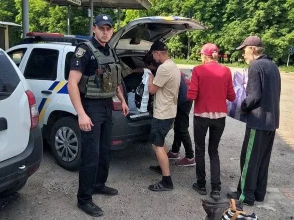 «Тихая» эвакуация: в Луганской области спасли 40 человек