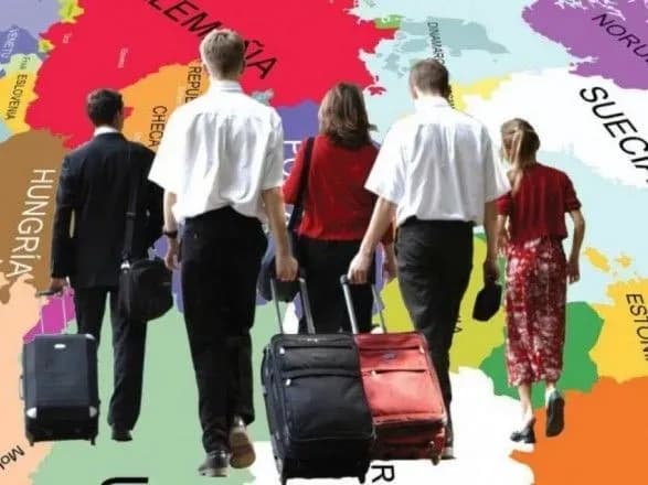 Експерт про пошук роботи за кордоном: у низці країн з'являться україномовні консультанти з працевлаштуваня