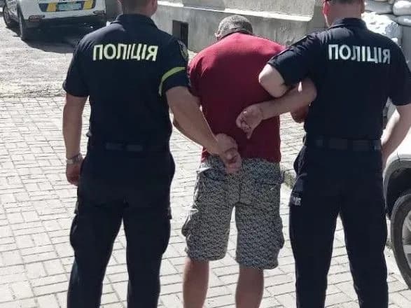 Под Львовом мужчина жестоко избил соседа из-за громкой музыки