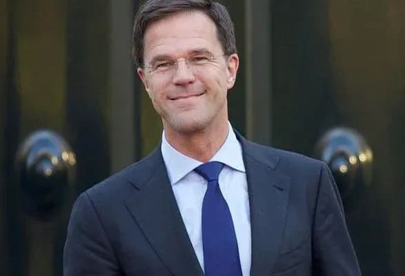 Зеленский провел переговоры с Рютте: премьер Нидерландов заверил, что поддерживает предоставление Украине статуса кандидата на членство в ЕС