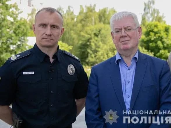 Спецпредставник ЄС з прав людини відвідав Бучу та Ірпінь