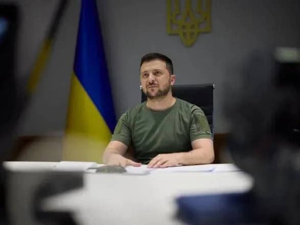 Зеленский уверен: ни у кого нет сомнений, что Украина должна получить статус кандидата в ЕС