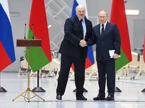 лукашенко прибув із "неформальним візитом" до путіна