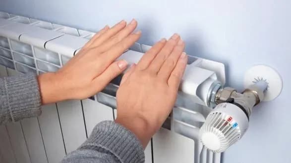 Без відчинених вікон взимку: у Кабміні розповіли про майбутній опалювальний сезон