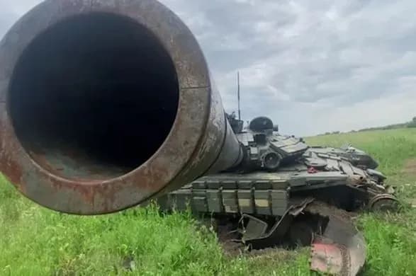 В Лисичанську росіяни обстріляли натовп людей: щонайменше 8 загиблих та понад 20 поранених