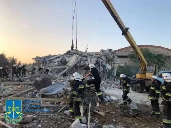 Ракетний удар по Одещині: кількість загиблих цивільних зросла до 19