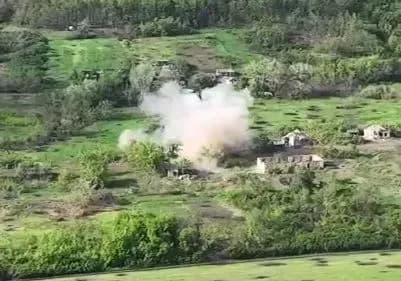 На Харківщині ЗСУ підірвали склади з боєкомплектами російської артилерії