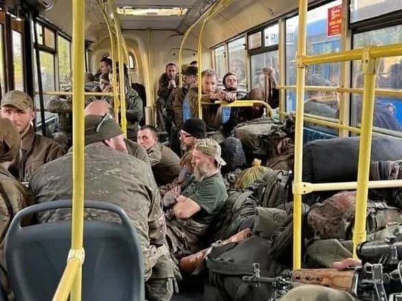 Червоний Хрест намагається отримати доступ до полонених з Азовсталі. З ними необхідно поговорити тет-а-тет