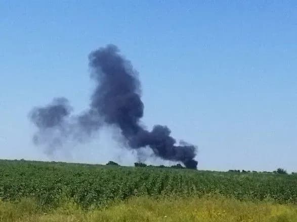 Снова "хлопок": под оккупированным Дебальцевым поднялся столб черного дыма
