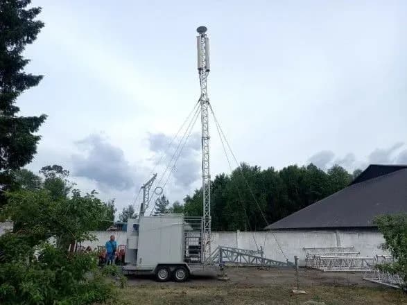 Starlink швидко повертає зв'язок на деокуповані території - Федоров