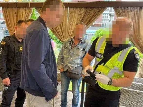 Обіцяв вплинути на суддів: у Києві затримали екснардепа Білоуса за вимагання хабара