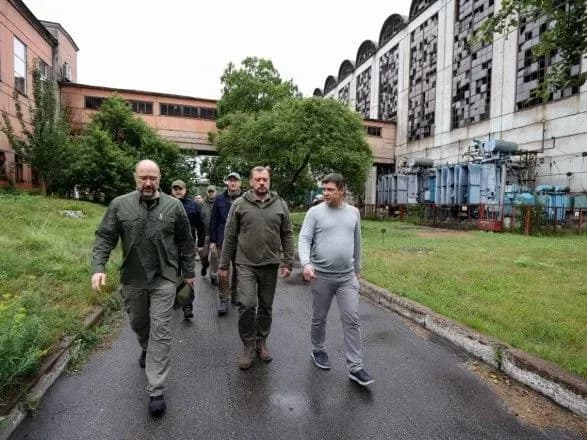 У п’яти областях підготовлено технічну і проектну документацію для відбудови 1700 об’єктів – Шмигаль