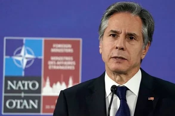 Блінкен закликав росію негайно припинити систематичні "фільтрації" в Україні