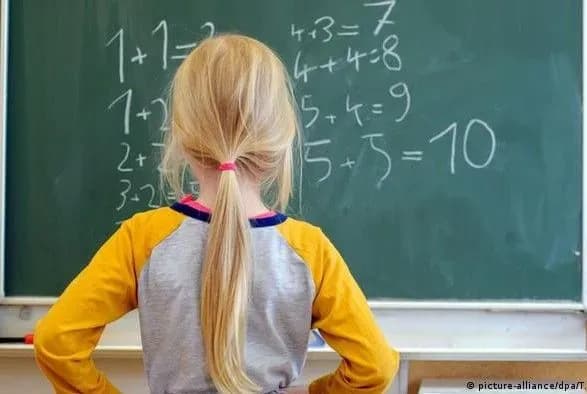 Освітній процес під час війни: у МОН дали рекомендації щодо навчання в Україні