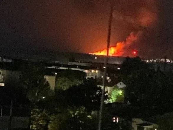 ПВО оккупантов безуспешно пытается сбить ракеты HIMARS, летящие в сторону боеприпасов в Скадовске - Геращенко