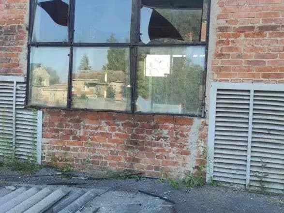 Обстріли Чернігівщини і Сумщини з рф не припиняються: ховаючись, місцевий помер від серцевого нападу