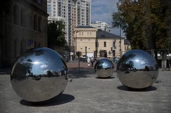 "Єдність Києва та Харкова": у столиці анонсували відкриття арт-об’єкта