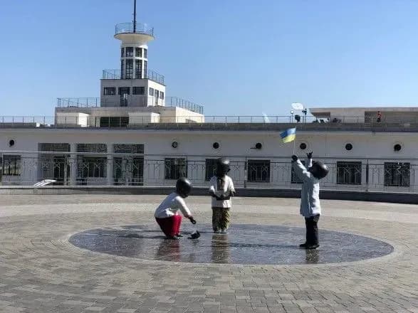 До Дня Незалежності: малюків-засновників Києва вбрали у вишиванки