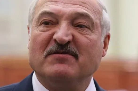 лукашенко у привітанні України з Днем Незалежності побажав "мирного неба"