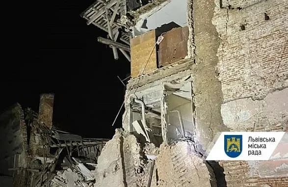 У Львові стався обвал у житловому будинку