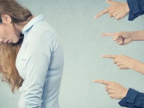 В Україні за системні приниження на роботі хочуть штрафувати на 2550 гривень: Рада зробила перший крок