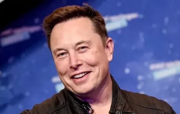 Ілон Маск про новий серіал "Володар перснів": Толкін перевернувся в труні