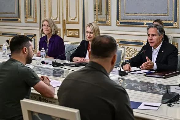 Покидаючи Київ, держсекретар Блінкен заявив, що український контрнаступ "виявився ефективним"