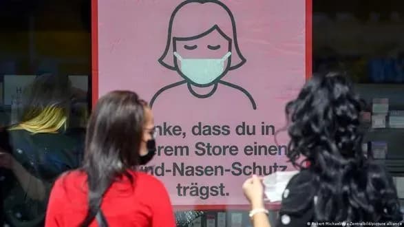 Маски та тестування: Німеччина встановила нові правила Covid-19 на зиму