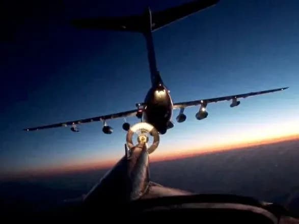 Вчені пропонують заморозити полюси Землі