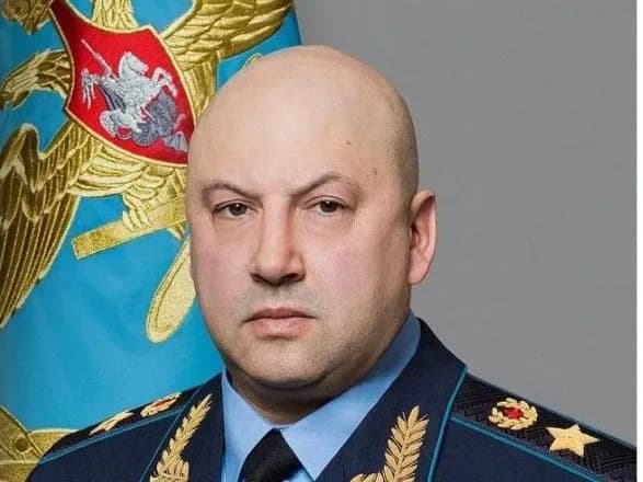 Британська розвідка пояснила, навіщо суровікіна призначили командувачем військ рф