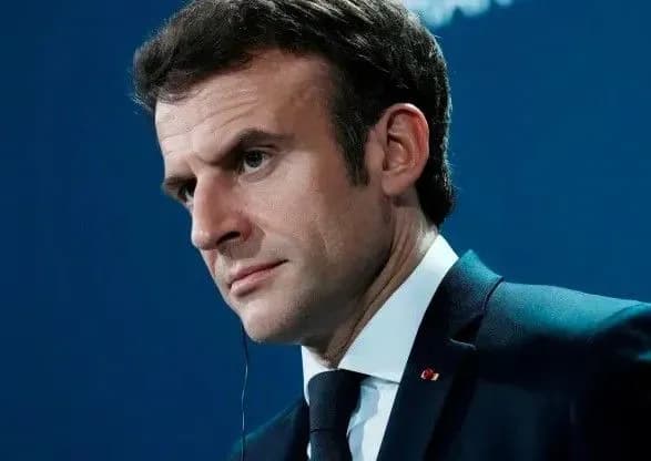 Макрон оголосив про відправку додаткових 6 САУ Caesar для України