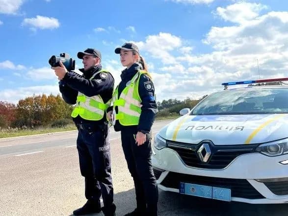 За дев‘ять місяців: патрульні Львівщини притягнули до відповідальності майже 15 тис. порушників швидкісного режиму