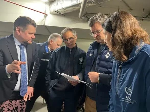 Глава МАГАТЕ обговорив з Кулебою створення зони ядерної безпеки навколо Запорізької АЕС