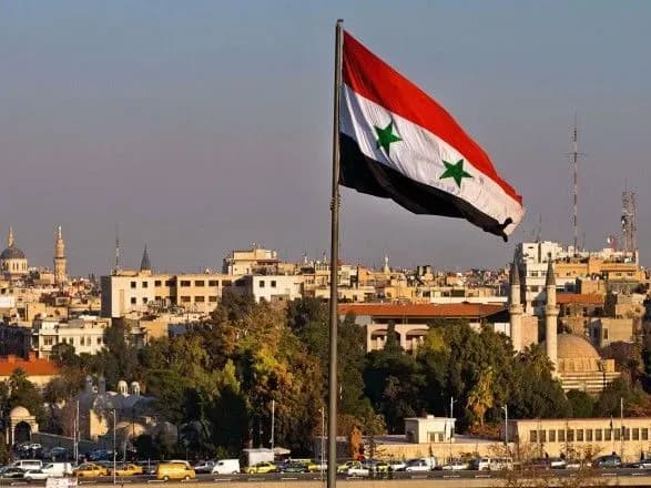 В Сирии в военном автобусе взорвалась бомба, погибли 18 солдат