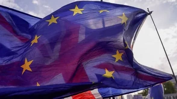 Новий лідер Великої Британії зіткнеться з найбільшим державним боргом за 60 років