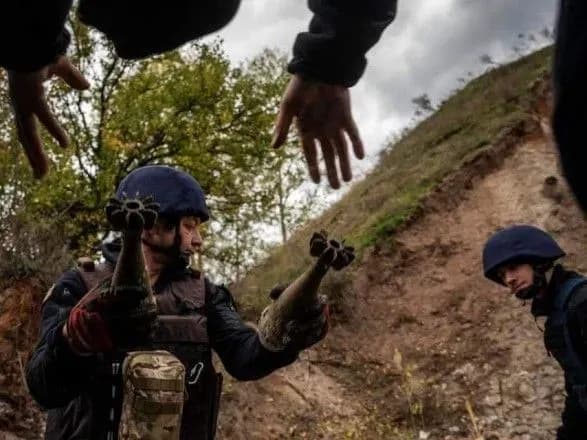 По всій Україні знешкодили вже більше ніж 251 тисячу вибухонебезпечних предметів