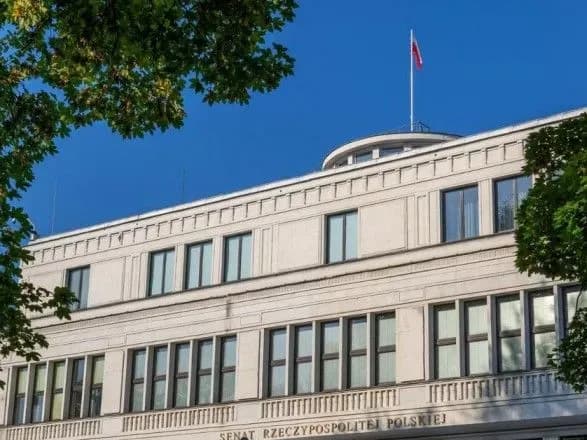 Сенат Польщі визнав російську владу терористичним режимом