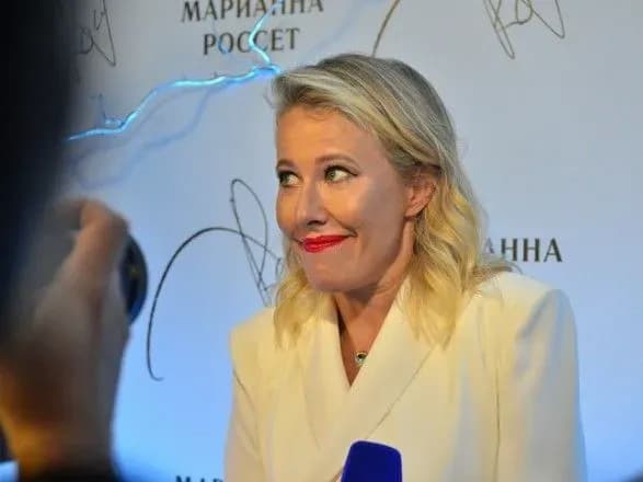 Кримінальна справа і обшуки: росЗМІ пишуть, що Собчак виїхала з рф