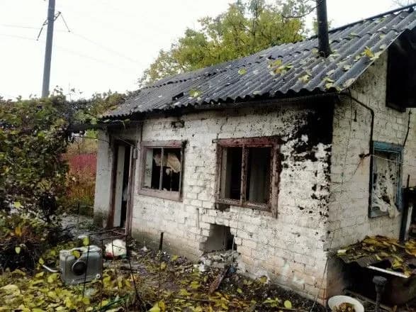 Окупанти вночі обстрілювали прифронтові громади Донеччини, є загиблий
