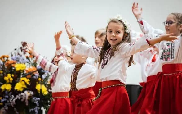 Перша леді Литви та королева Бельгії відвідали Український центр у Вільнюсі