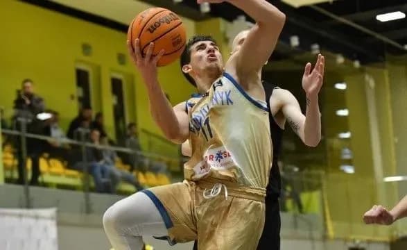 У матчі Суперліги "Будівельник" обіграв "Черкаські Мавпи"