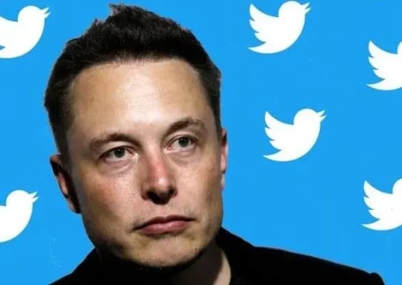 Маск звільнив 50% співробітників Twitter