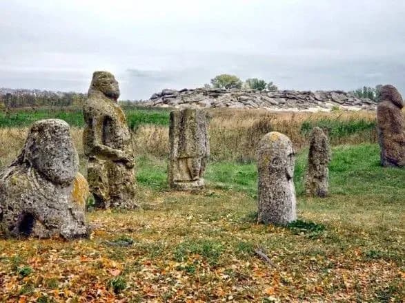 "Якби могли вкрасти, тягли б в росію": рашисти придумали передати Кам'яну Могилу кримському музею