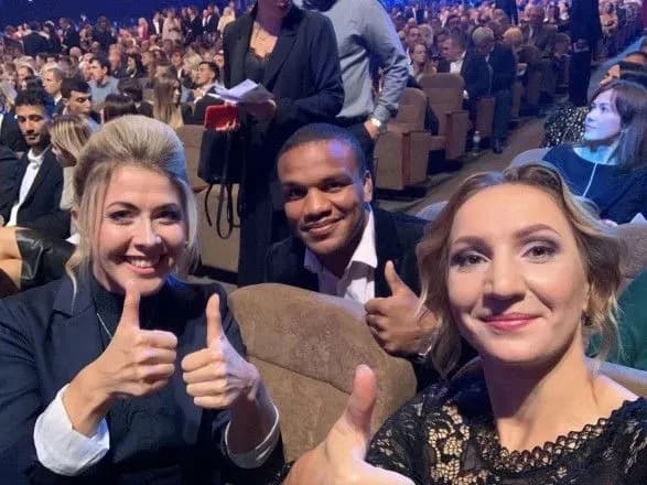 Вибори в НОК: олімпійська чемпіонка Олена Білосюк зняла свою кандидатуру на користь Жана Беленюка